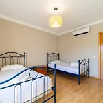 Villa Quintaloes By Hellovacations