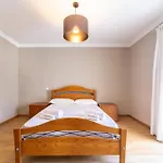 Villa Quintaloes By Hellovacations