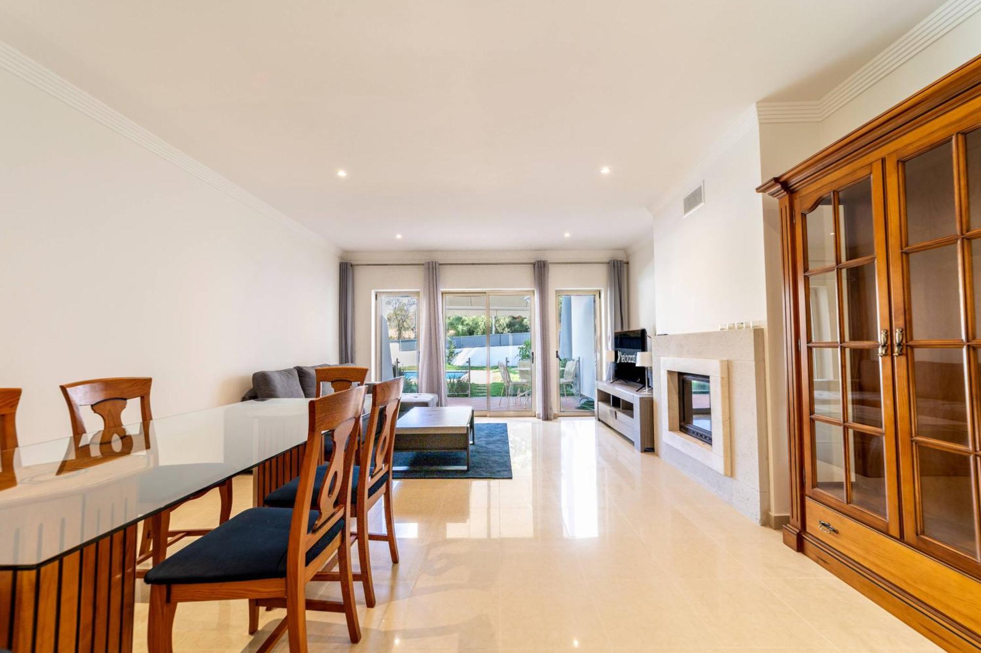 Quintaloes By Hellovacations Villa